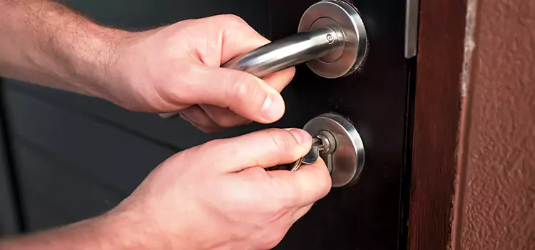 Door Closer Repair & Installation Wauwatosa